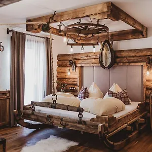 pension-seighof-saalbach-hinterglemm.saalbachhinterglemmhotels.com/