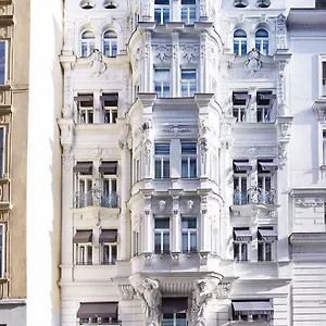 3* Отель Zur Wiener Staatsoper